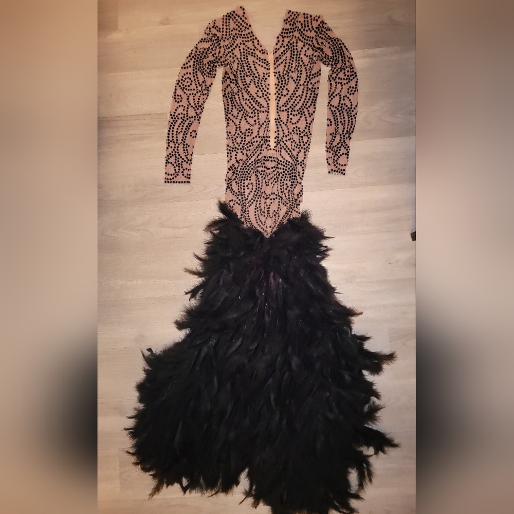 Event Dress - Picture 2 of 3